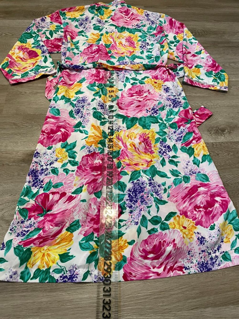 Floral Robe - Picture 8 of 11